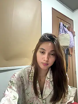 LanySylvia online show from 10/21/25, 04:08