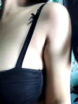 pihu099 online show from 10/27/25, 03:05