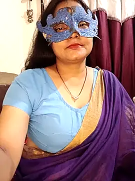 MEERAcle online show from 04/19/26, 02:05