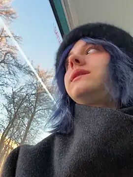 Only April online show from 03/23/26, 04:49