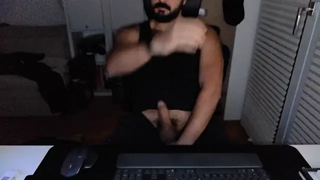 Snapshot of Velvetvoyager69 chatting on 01/05/26, 08:56 Velvetvoyager69 online show from 01/05/26, 08:56