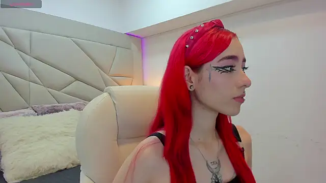 persefone 333 online show from 09/10/25, 07:58