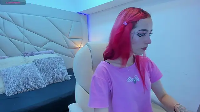 persefone 333 online show from 10/11/25, 08:07