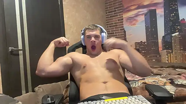 MusclePhantom online show from 10/23/25, 08:18