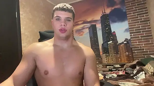 MusclePhantom online show from 12/02/25, 09:10