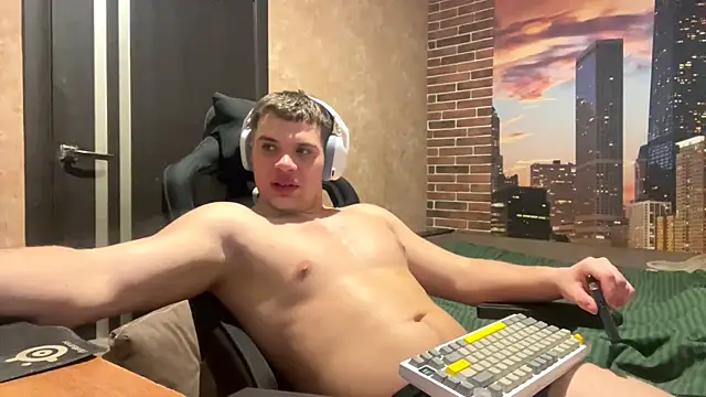 MusclePhantom online show from 02/22/26, 09:57