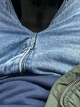 Snapshot of wwwiiilll chatting on 11/29/25, 08:06 wwwiiilll online show from 11/29/25, 08:06