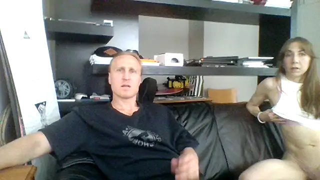 Silverhippo online show from 09/19/25, 01:01