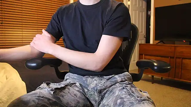 jjjjjfive online show from 02/19/26, 02:18