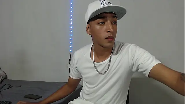 partdemonlatin666 online show from 10/30/25, 08:20