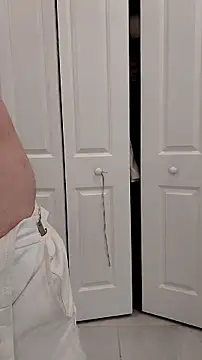 John--a online show from 04/16/26, 07:03