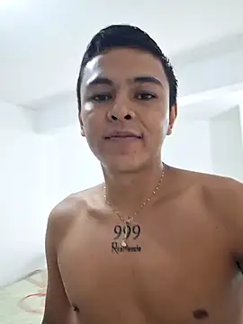 Snapshot of angelss_666 chatting on 10/01/25, 09:04 angelss 666 online show from 10/01/25, 09:04