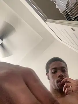 huhgtr online show from 04/03/26, 03:32