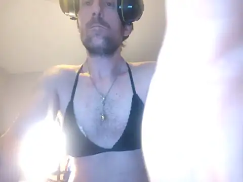 BillyIdoll75769 online show from 04/28/26, 07:08