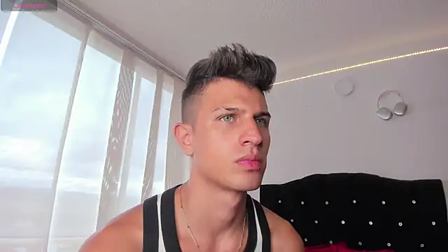 kevin ahss online show from 10/01/25, 09:21