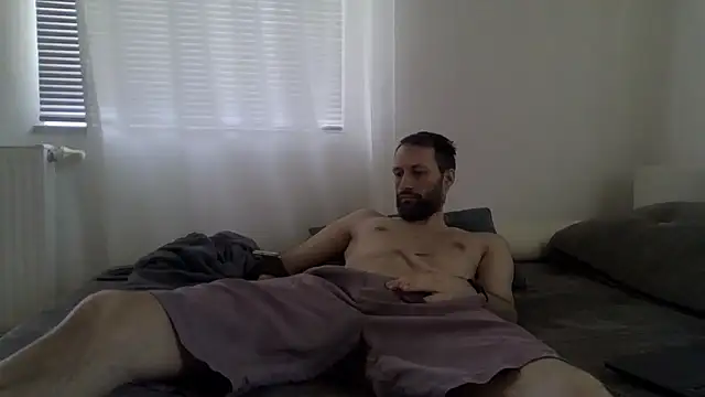 XLBarehengst online show from 03/06/26, 12:12