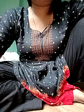 Snapshot of Rina-2 chatting on 09/16/25, 09:43 Rina-2 online show from 09/16/25, 09:43