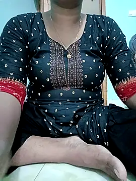 Snapshot of Rina-2 chatting on 09/30/25, 07:57 Rina-2 online show from 09/30/25, 07:57