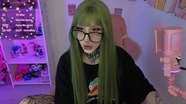 Nana stolass online show from 04/22/26, 08:50