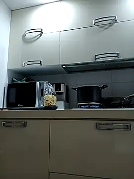 singolo discreto online show from 02/05/26, 12:43