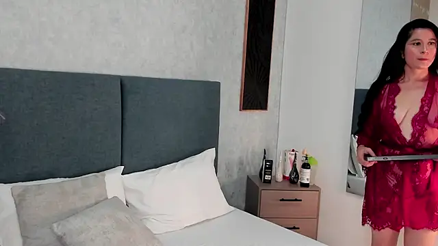 ShanelEvans online show from 11/12/25, 07:13