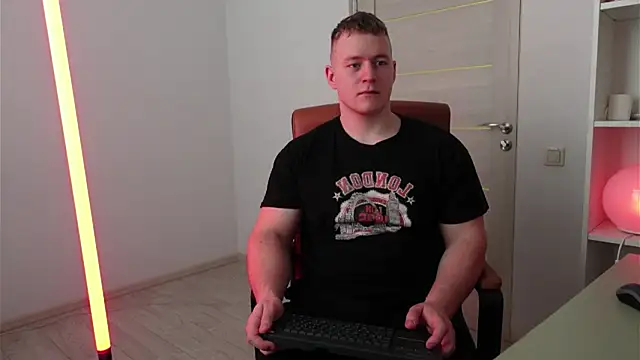 Richard Dullas online show from 11/23/25, 07:19