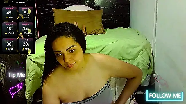  naughty milf online show from 02/20/26, 05:15