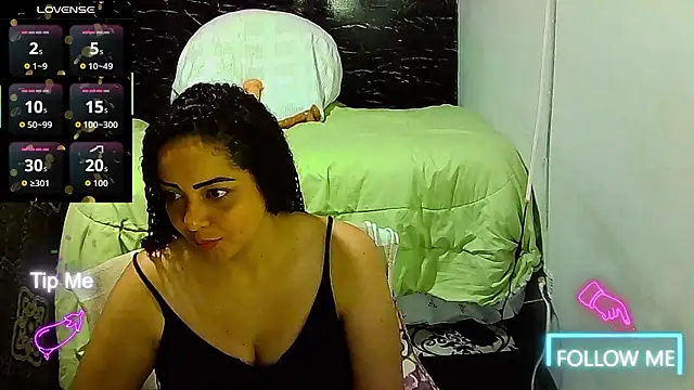  naughty milf online show from 03/16/26, 08:07