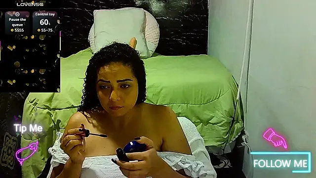  naughty milf online show from 03/20/26, 05:56