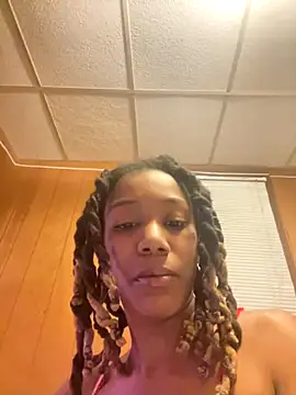 ComotoseKittyn online show from 10/04/25, 03:15