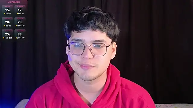 Snapshot of Danijungle chatting on 11/09/25, 11:47 Danijungle online show from 11/09/25, 11:47