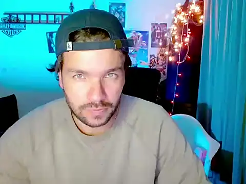 cortelioni massimo  online show from 12/13/25, 11:32