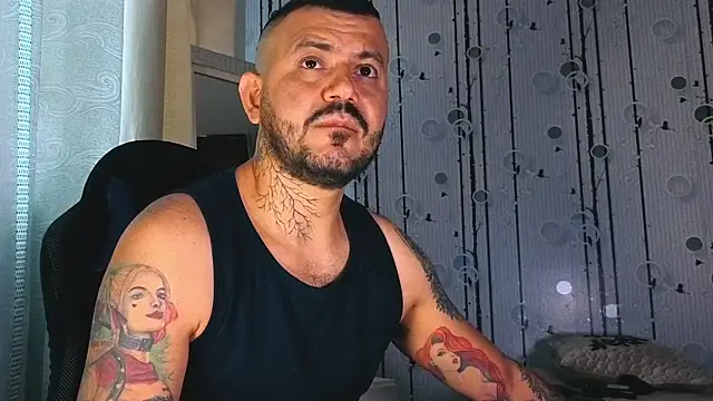 AlphaDrip online show from 11/08/25, 12:05