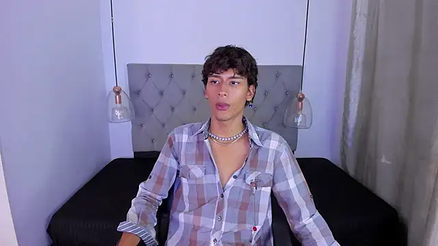 d3rke 666 online show from 04/28/26, 04:17