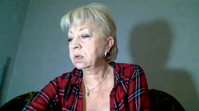 DianaQDream online show from 04/06/26, 02:53