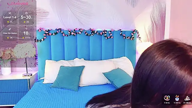 kimberlyy77 online show from 10/17/25, 06:38