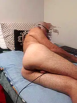 pareja-40-20 online show from 03/21/26, 10:57