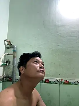 hotboy2x online show from 09/17/25, 10:22