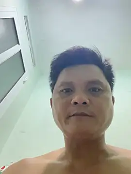 hotboy2x online show from 04/17/26, 08:56