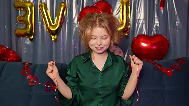 Stella Vanila online show from 02/12/26, 07:09