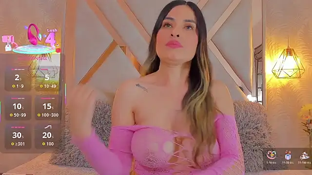 Snapshot of anni_honeyriveras chatting on 11/19/25, 03:56 anni honeyriveras online show from 11/19/25, 03:56