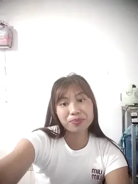 Dung-Thao19 online show from 03/04/26, 11:00