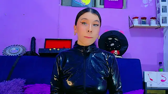 CristalRose online show from 03/23/26, 08:35