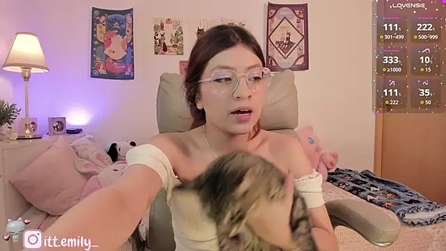 emily uwu0 online show from 01/09/26, 01:41