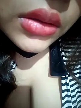 Hott Muskan online show from 03/14/26, 07:30