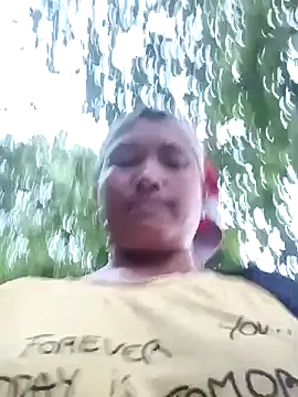 Love-Mama33 online show from 09/18/25, 11:01