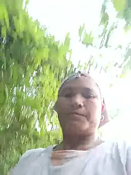 Love-Mama33 online show from 10/19/25, 10:27