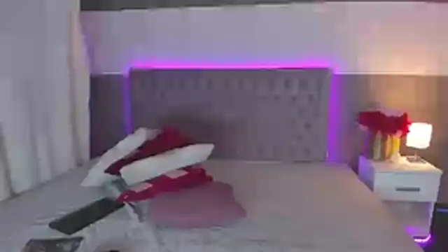 NathalyStars online show from 10/20/25, 01:11