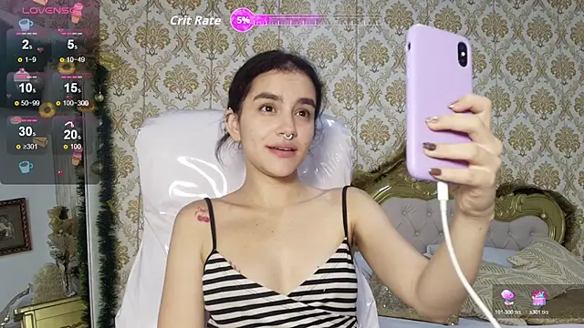 Snapshot of JessB_ chatting on 12/22/25, 07:33 JessB online show from 12/22/25, 07:33