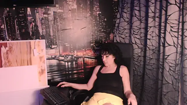 AMOURSWEET2025 online show from 05/07/26, 06:57